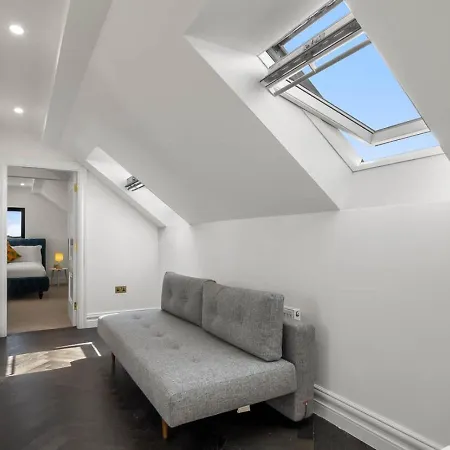 Sweet Garden, Mannin -