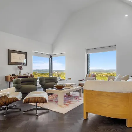 Dom wakacyjny Sweet Garden, Mannin - *